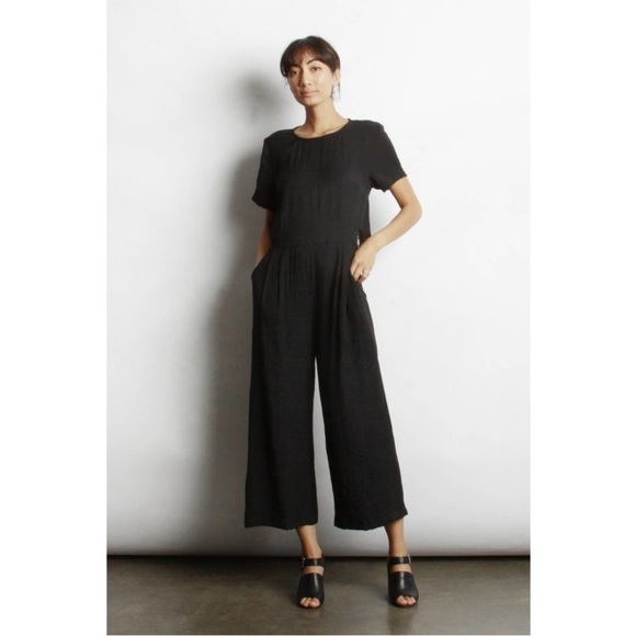 Mod Ref Black Kai Short Sleeve Wide Leg Jumpsuit Back Button Minimalist Pocket - Picture 2 of 10